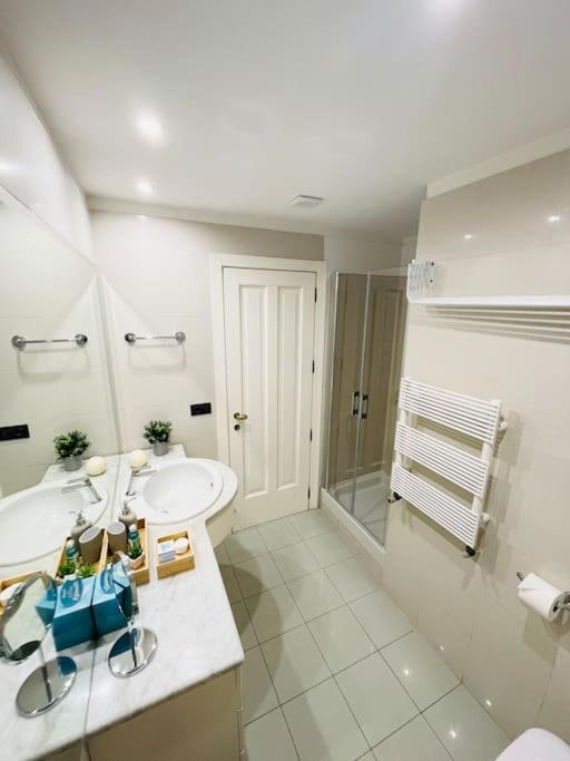 Re Gallo Luxury Apartment Plebiscito In Via Chiaia Νάπολη Εξωτερικό φωτογραφία